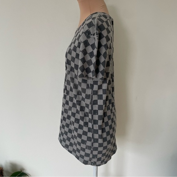 Pam & Gela God Bless David Bowie Distressed Gray Grunge Short Sleeve T-Shirt XS - Picture 2 of 10